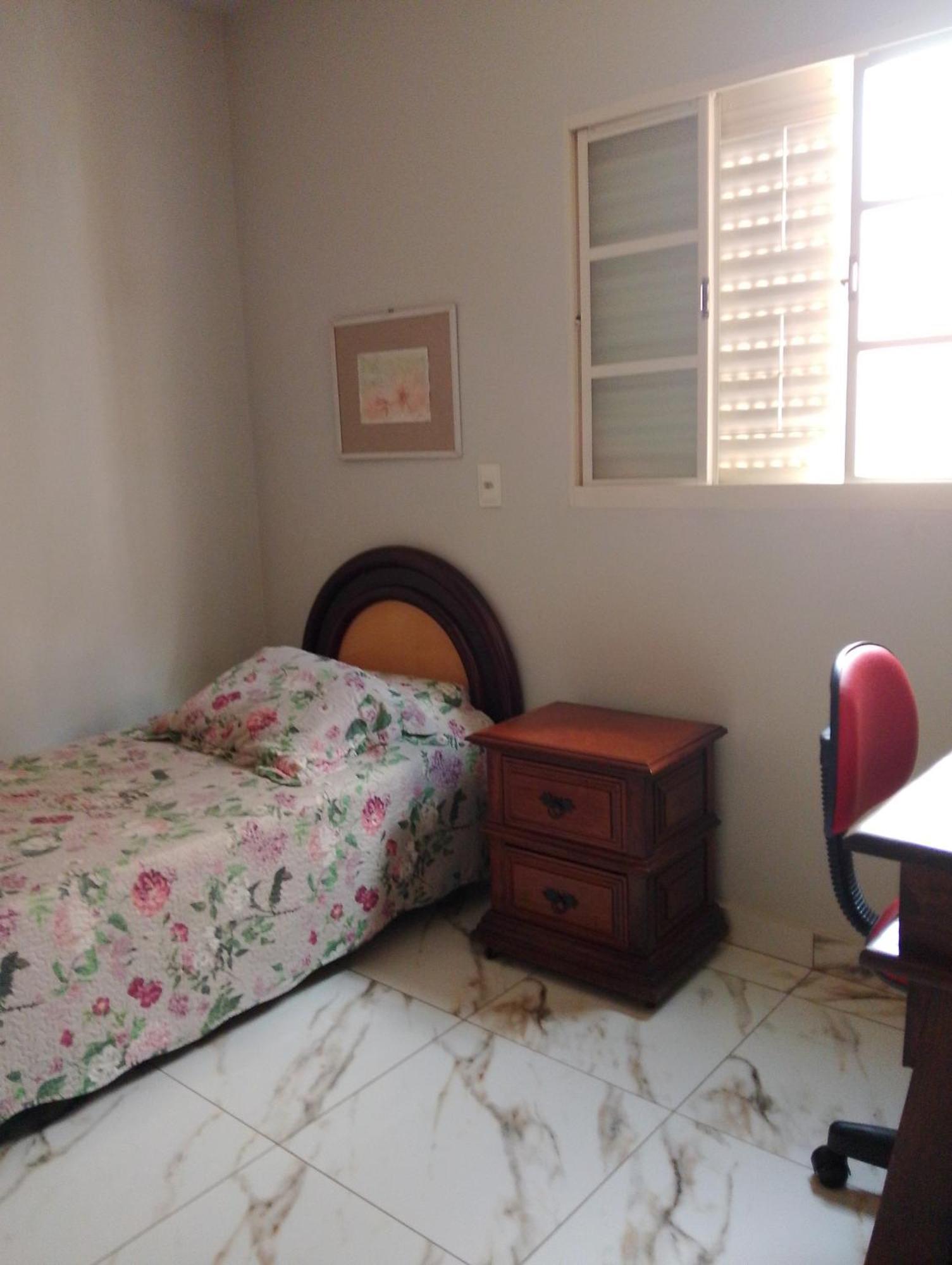 דירות Uberlândia Casa Amarela מראה חיצוני תמונה